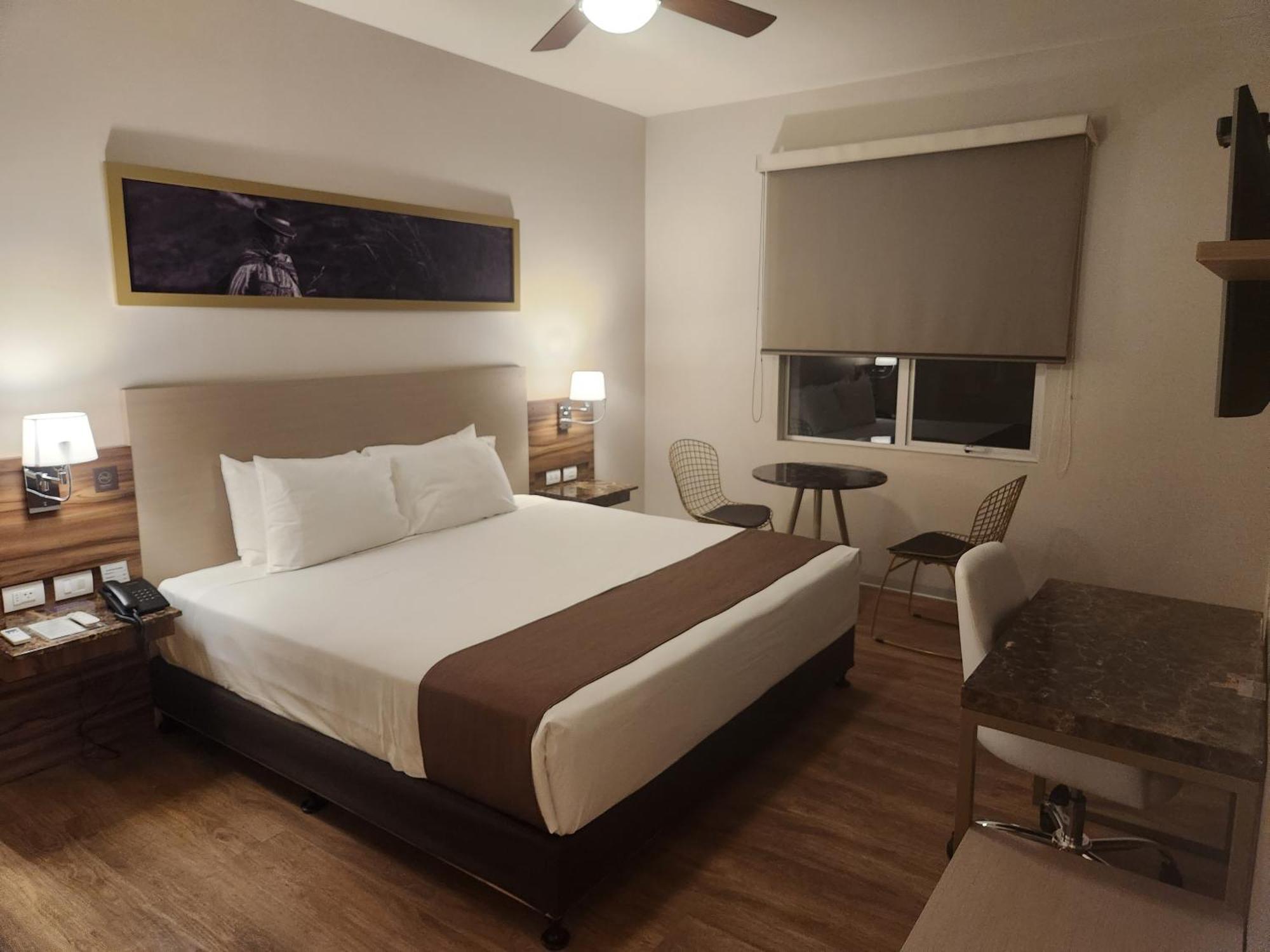 Dm Hoteles Tacna Bagian luar foto
