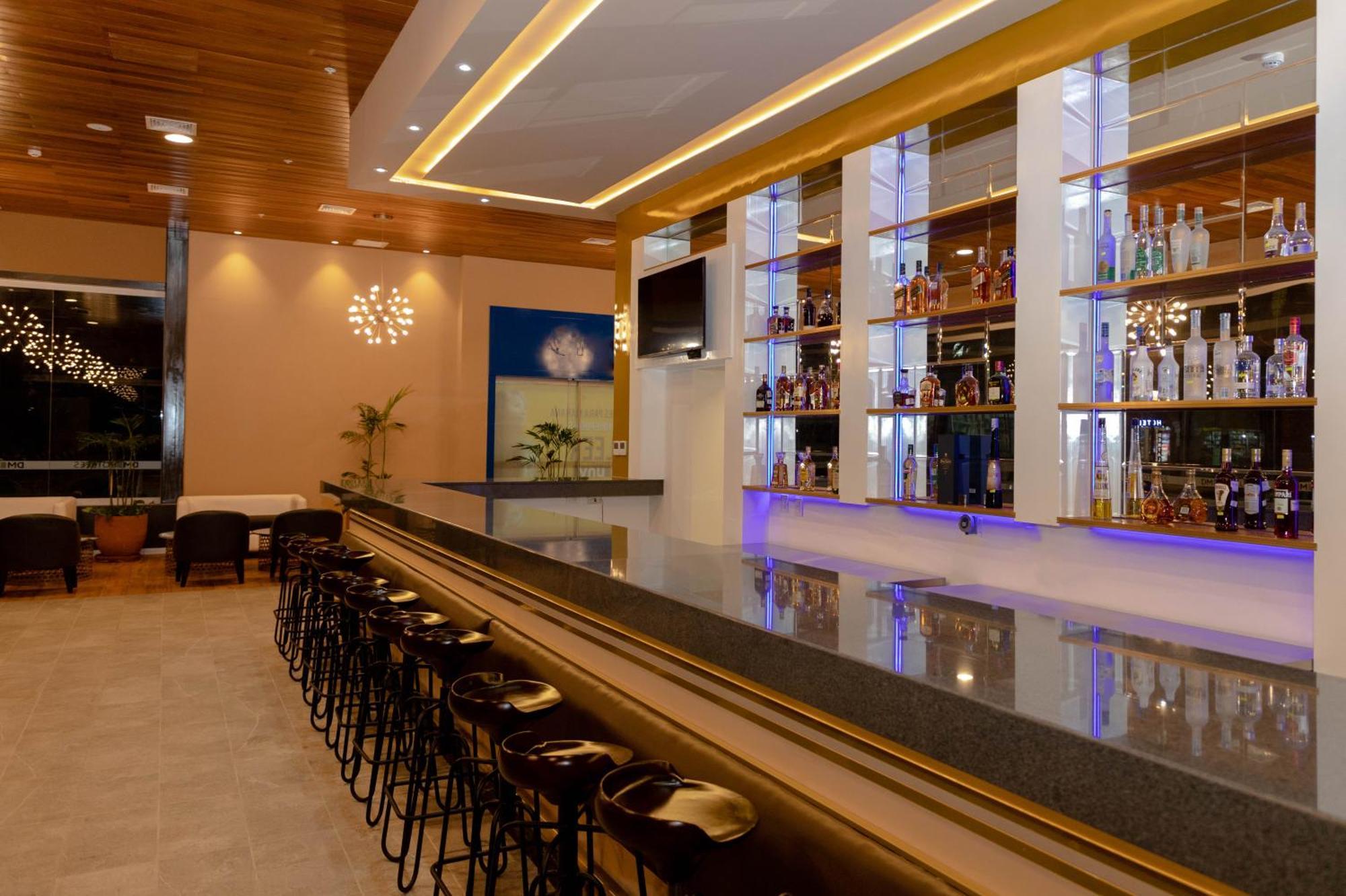 Dm Hoteles Tacna Bagian luar foto